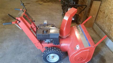 So I found a used mid-90's <b>Simplicity</b> 860 with electric start on Craigslist for $400, and another used mid-90's 860 without electric start at my local <b>Simplicity</b> dealer for $500. . Old simplicity snow blowers